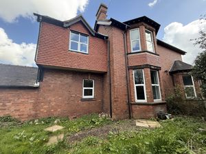 Photo 3- click for photo gallery